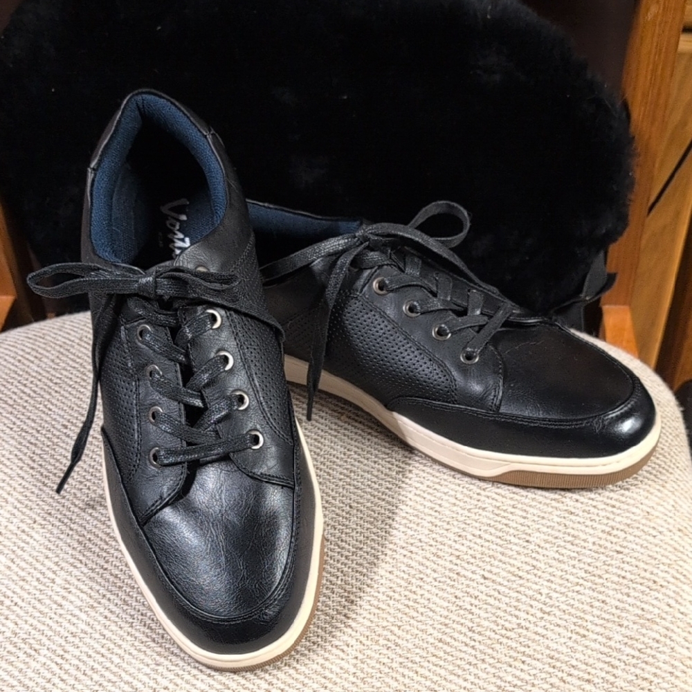 Vostey Black Leather Sneakers with Cream Soles